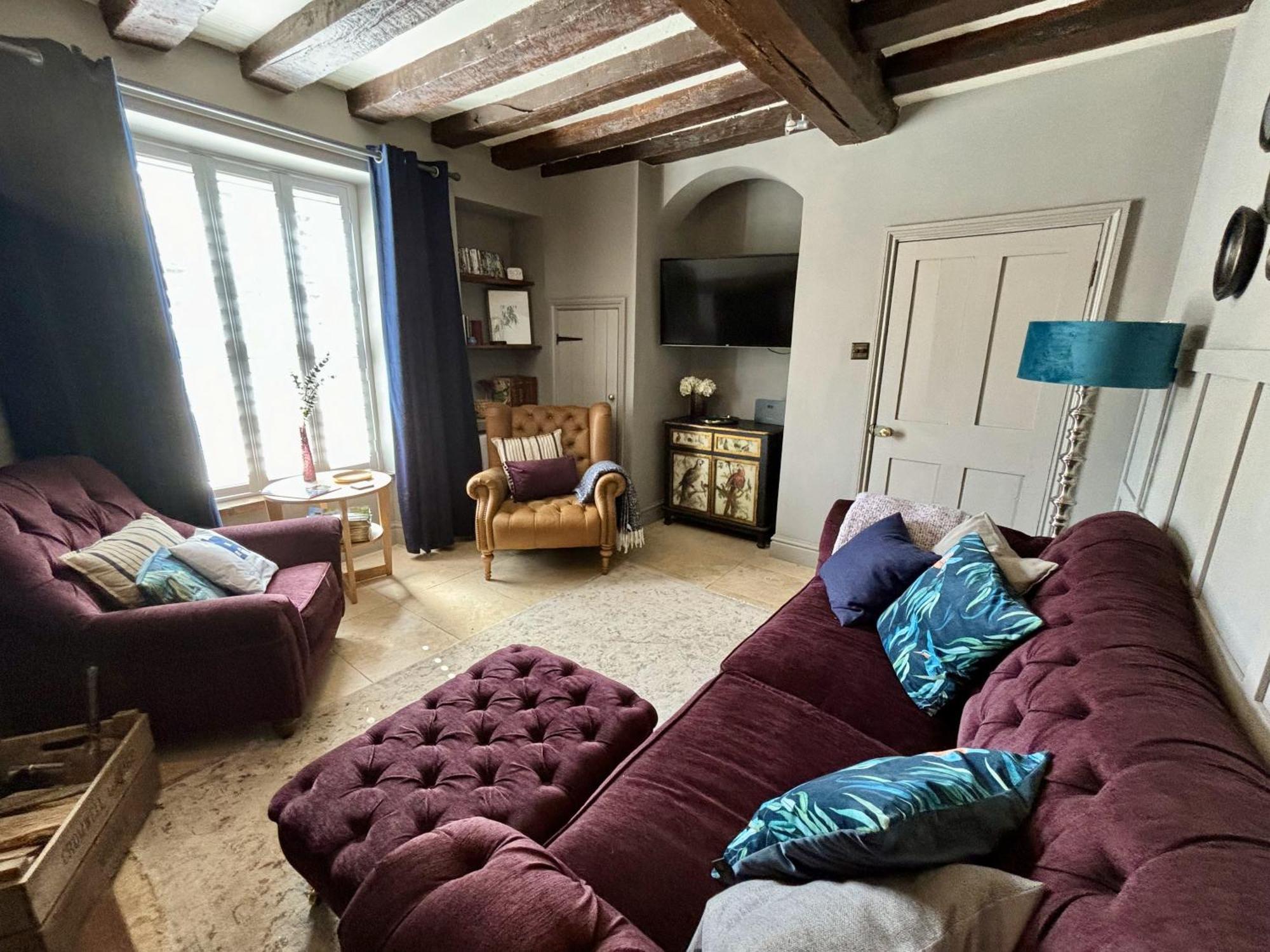 Cromwell - Dog Friendly Holiday home